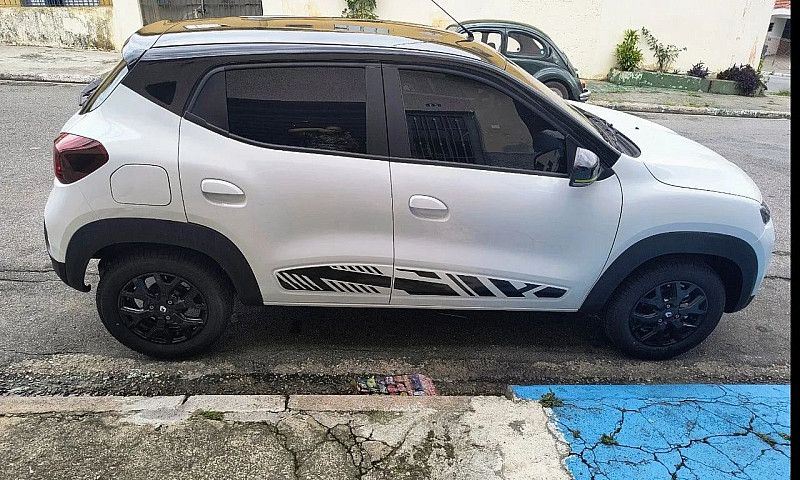 Renault Kwid Iconic ...
