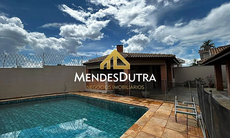 Casa Em Condomínio C...