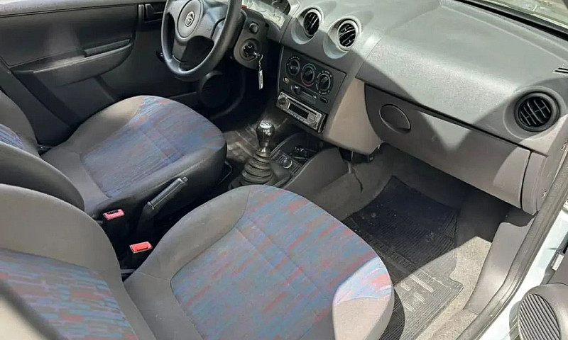 Chevrolet Celta Spir...
