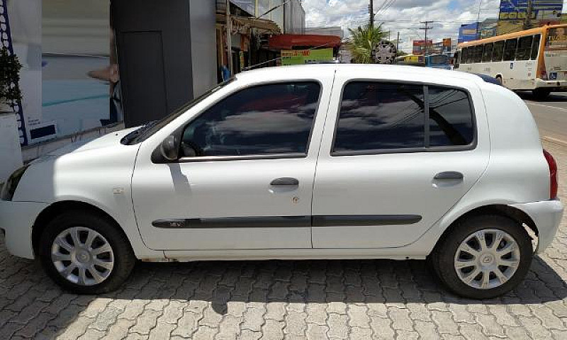 Renault Clio 1.0 Com...