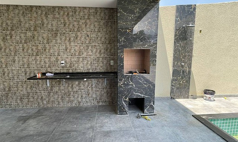 Casa Em Aguas Lindas...