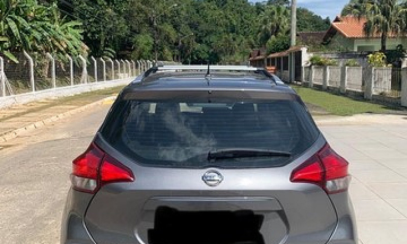 Nissan Kicks Mod 201...