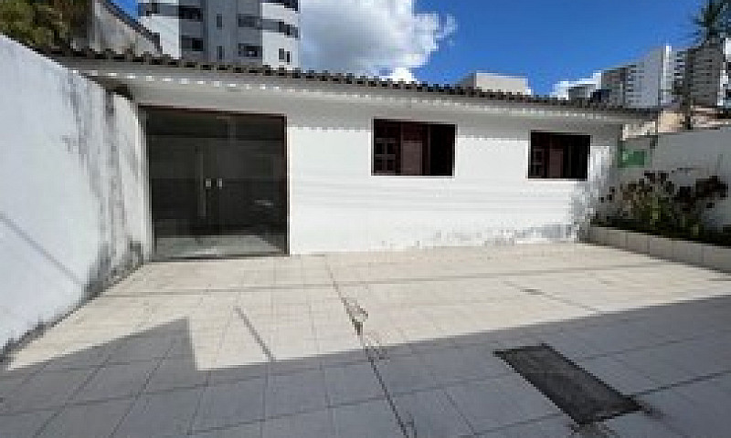 Alugo Casa Para Fins...
