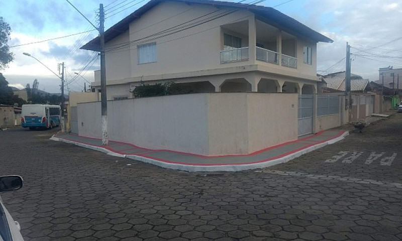 Aluga Casa Em Aracru...