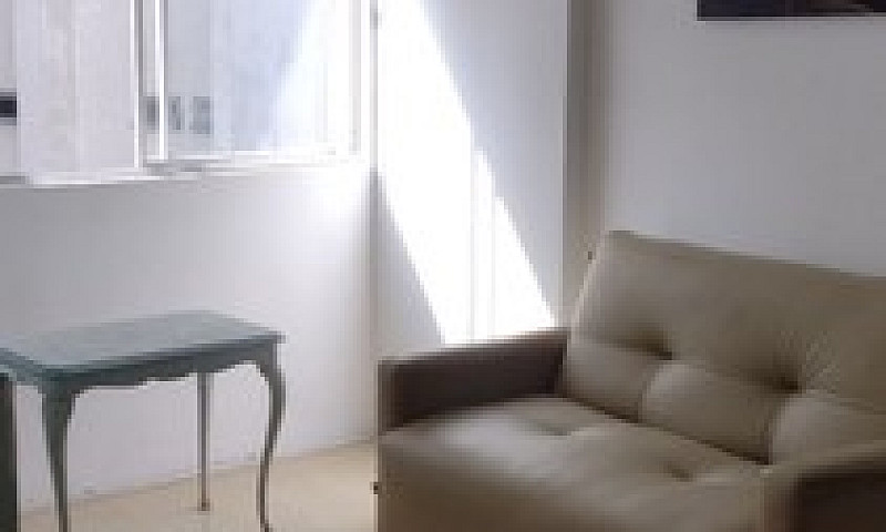 Flat Mobiliado Nas G...