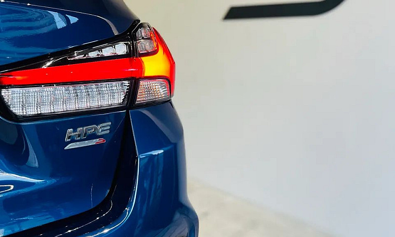 Mitsubishi Outlander...