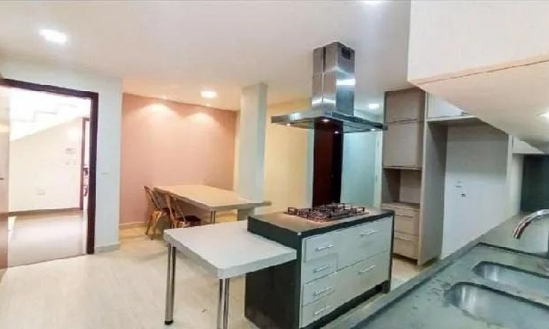 Alugo Casa Alto Padr...