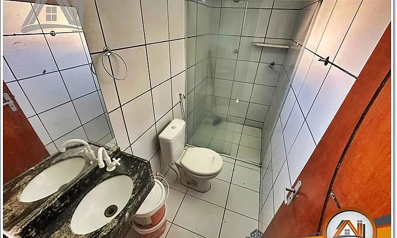 Casa Com 3 Dormitóri...