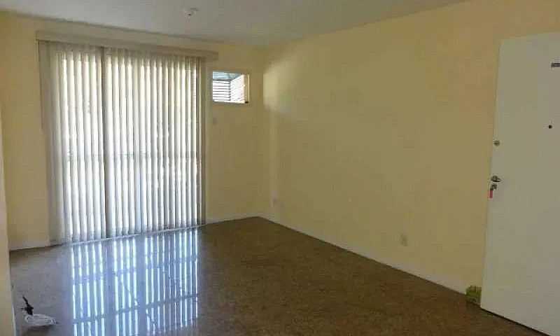 Apartamento : Padrão...