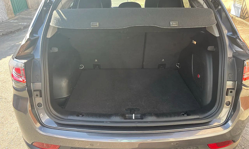 Jeep Compass Long. T...