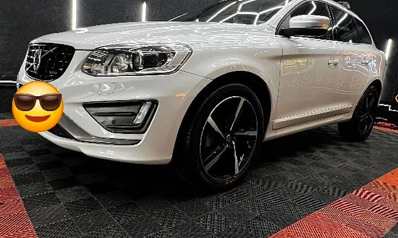 Volvo Xc 60 T-5 R-De...