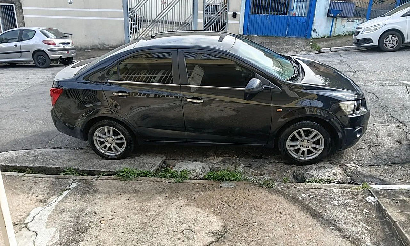 Chevrolet Sonic Sed....