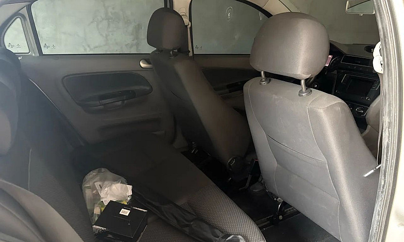 Volkswagen Gol Geraç...