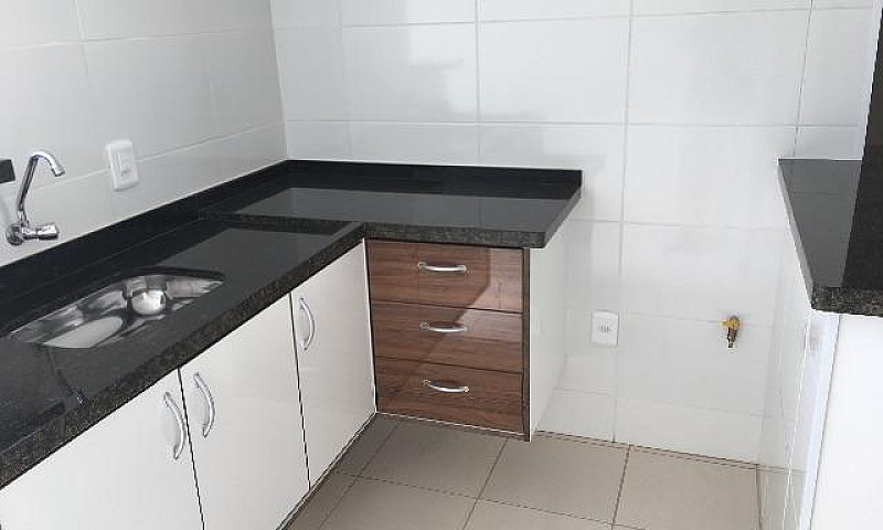 Apartamento Em Brota...