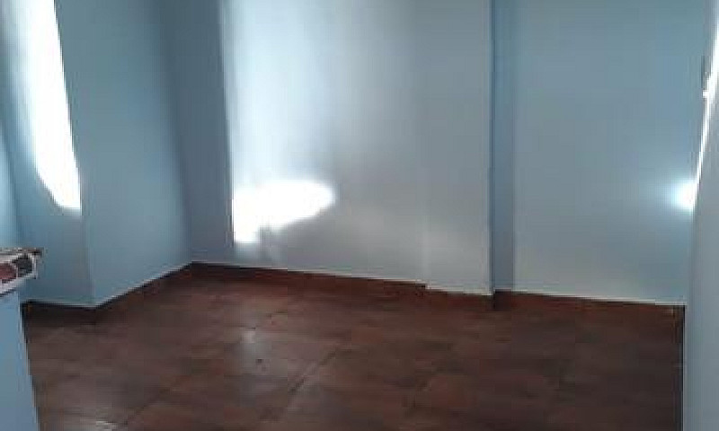 Aluga-Se Kitnet...