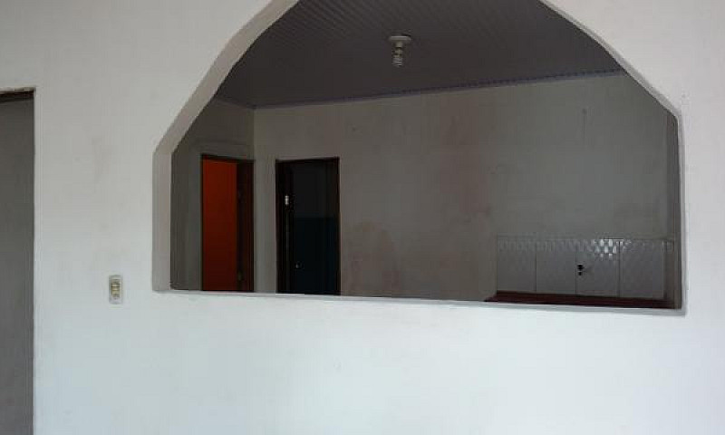 Aluga-Se Uma Casa Co...
