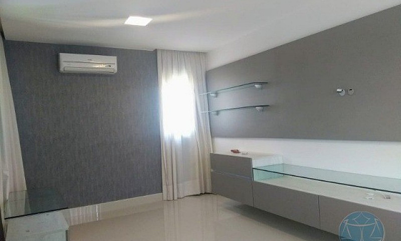 Casa No Alphaville...
