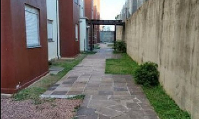 Apartamento Semimobi...