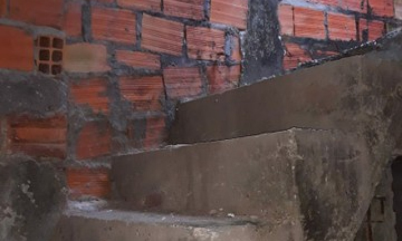 Casa Em Construção ...
