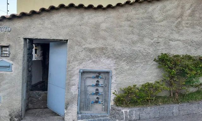 Casa No Barrio Cacho...