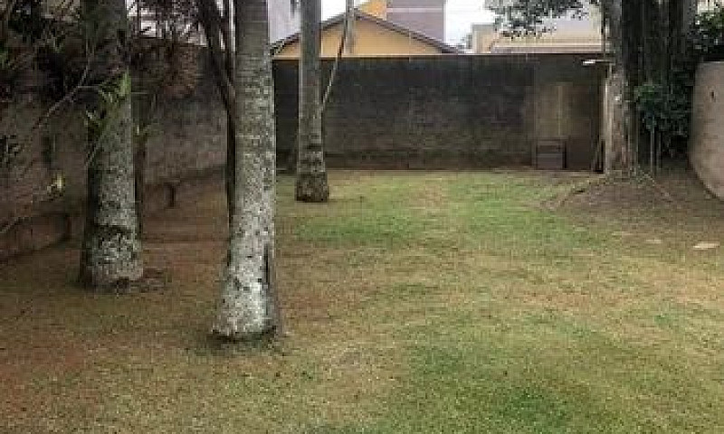 Sobrado Com Ótima Lo...