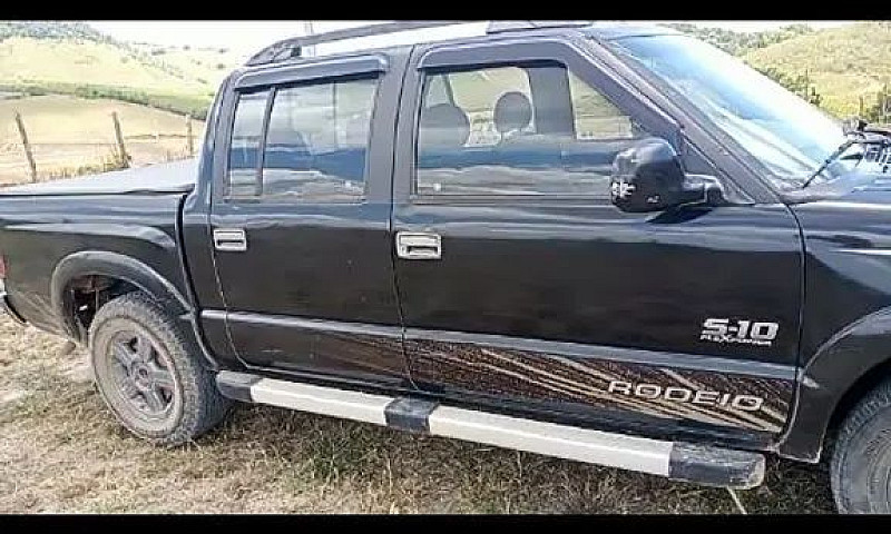 Chevrolet S10 Pick-U...