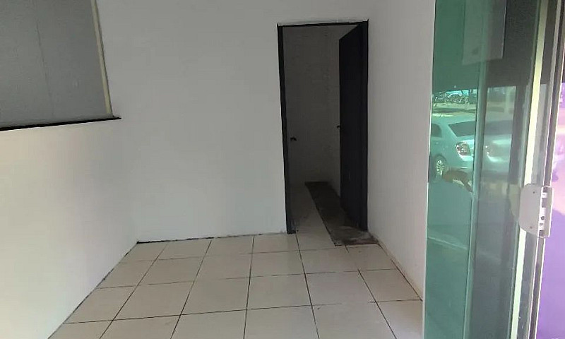 Aluga-Se Galpão Jard...
