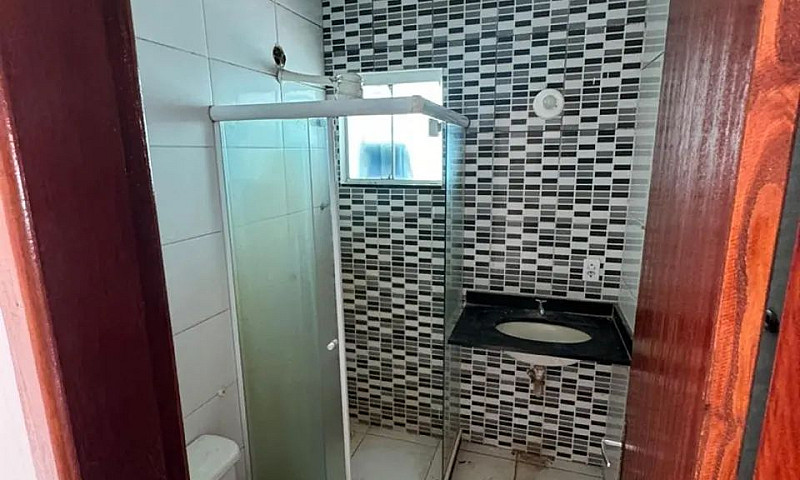 Casa À Venda Em Ubat...