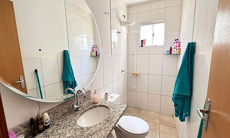 Casa Com 2 Quartos A...