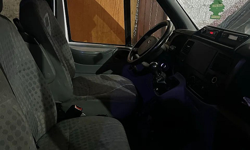 Ford Transit Van 355...