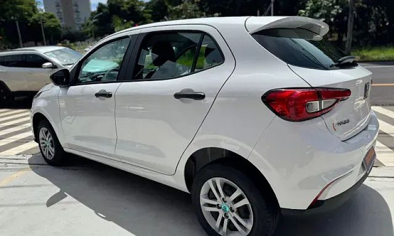 Fiat Argo 1.0 (Flex)...