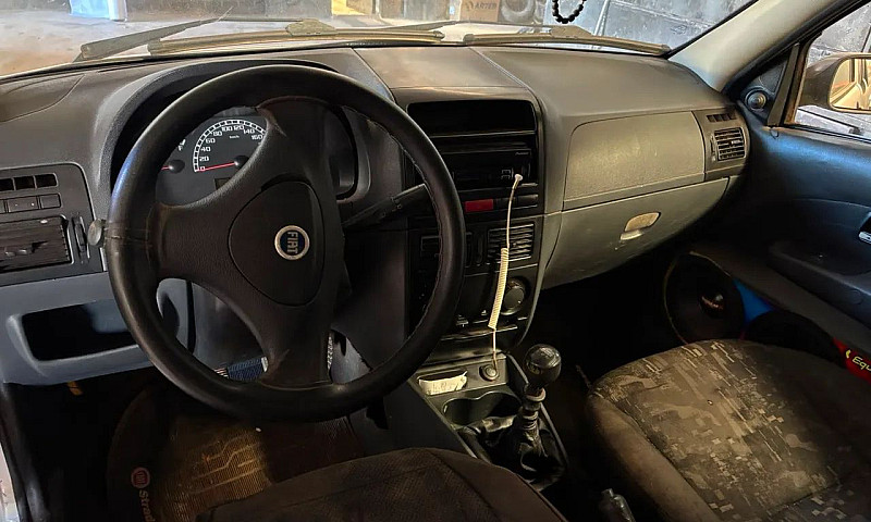 Fiat Strada Trekking...