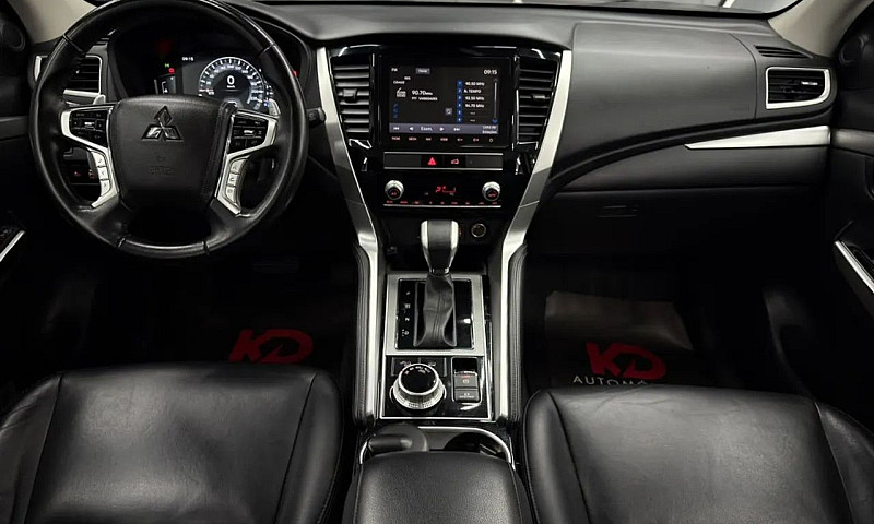 Mitsubishi Pajero Sp...