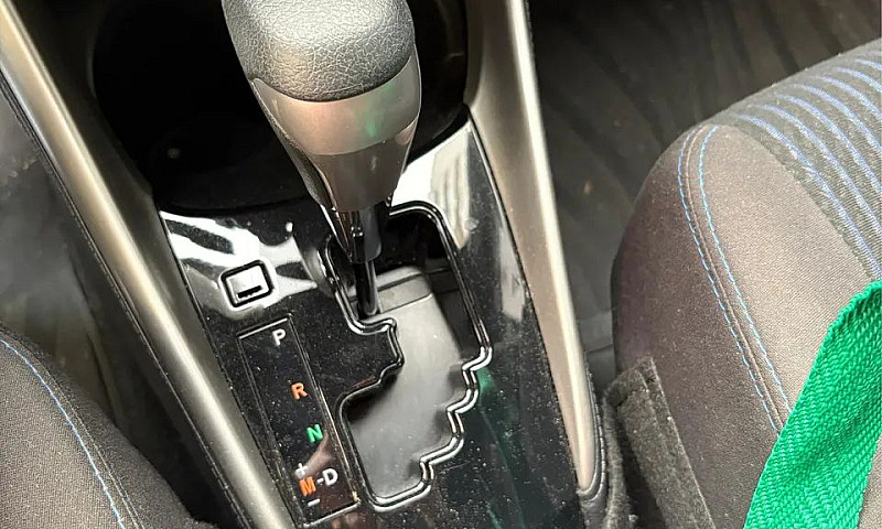 Toyota Yaris Xl 1.3 ...