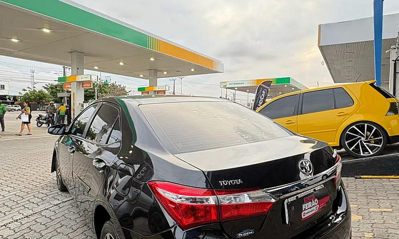 Toyota Corolla Gli 1...