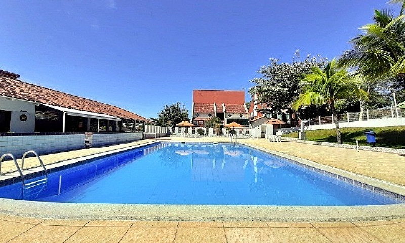 Casa Em Condomínio À...