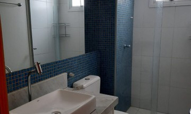 Aluga-Se Apartamento...