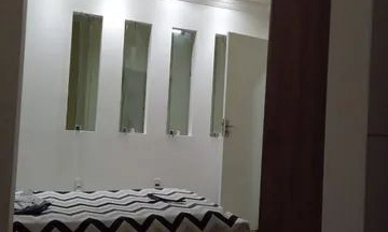 Dúplex, Loja E Pisci...