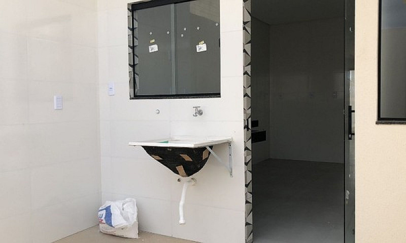 Casa Com Excelente L...