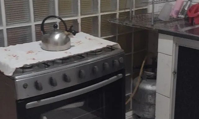 Alugo Casa Em Peroba...