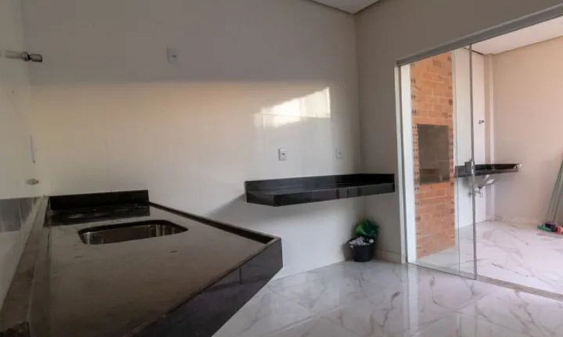 Casa No Bougainville...