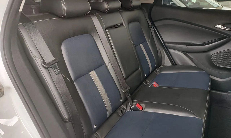 Chevrolet Tracker Pr...