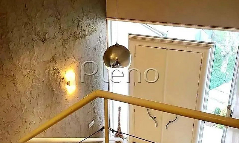 Sobrado À Venda E Pa...