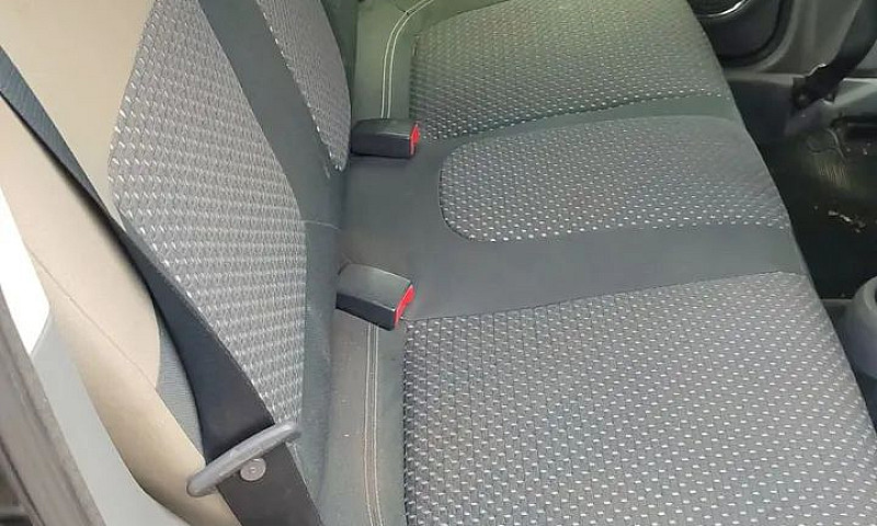 Fiat Grand Siena Ess...