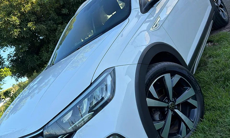 Volkswagen Nivus Hig...