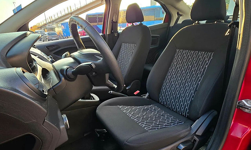 Ford Ka+ Sedan 1.0 T...