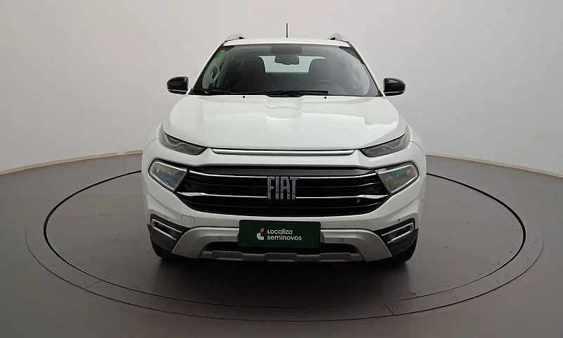 Fiat Toro Volcano 2....