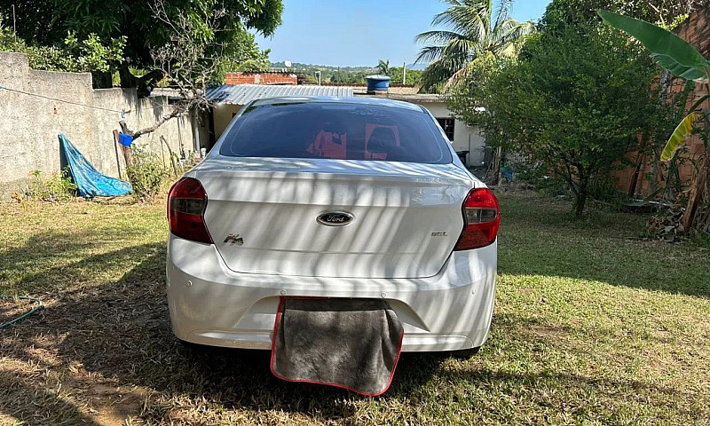 Ford Ka+ Sedan 1.5 S...