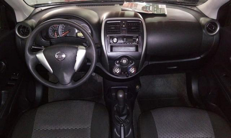 Nissan  Versa 1.0 12...