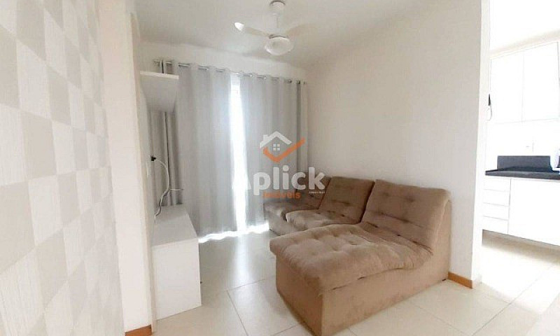 Apartamento Semi-Mob...